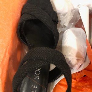 Sole Society sandals size 9